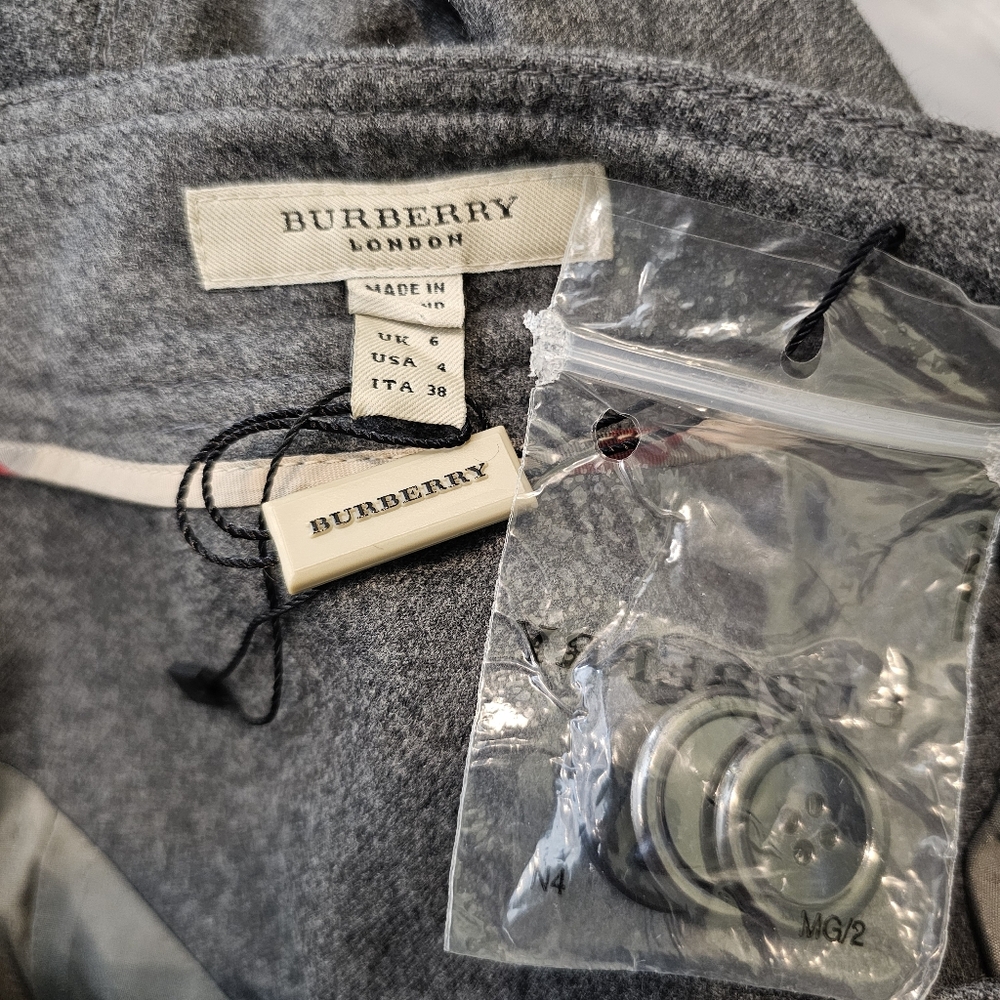 Burberry Gray Wool & Cashmere Pencil Skirt - Picture 6 of 7